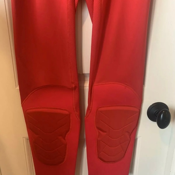 Nike NBA Pro Hyperstrong Padded Tights Pants 3/4 Red Player Issued XL-T Rockets - Picture 5 of 6